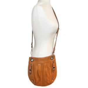 B Makowsky Double front Zippers Soft Leather Shoulder/Crossbody bag